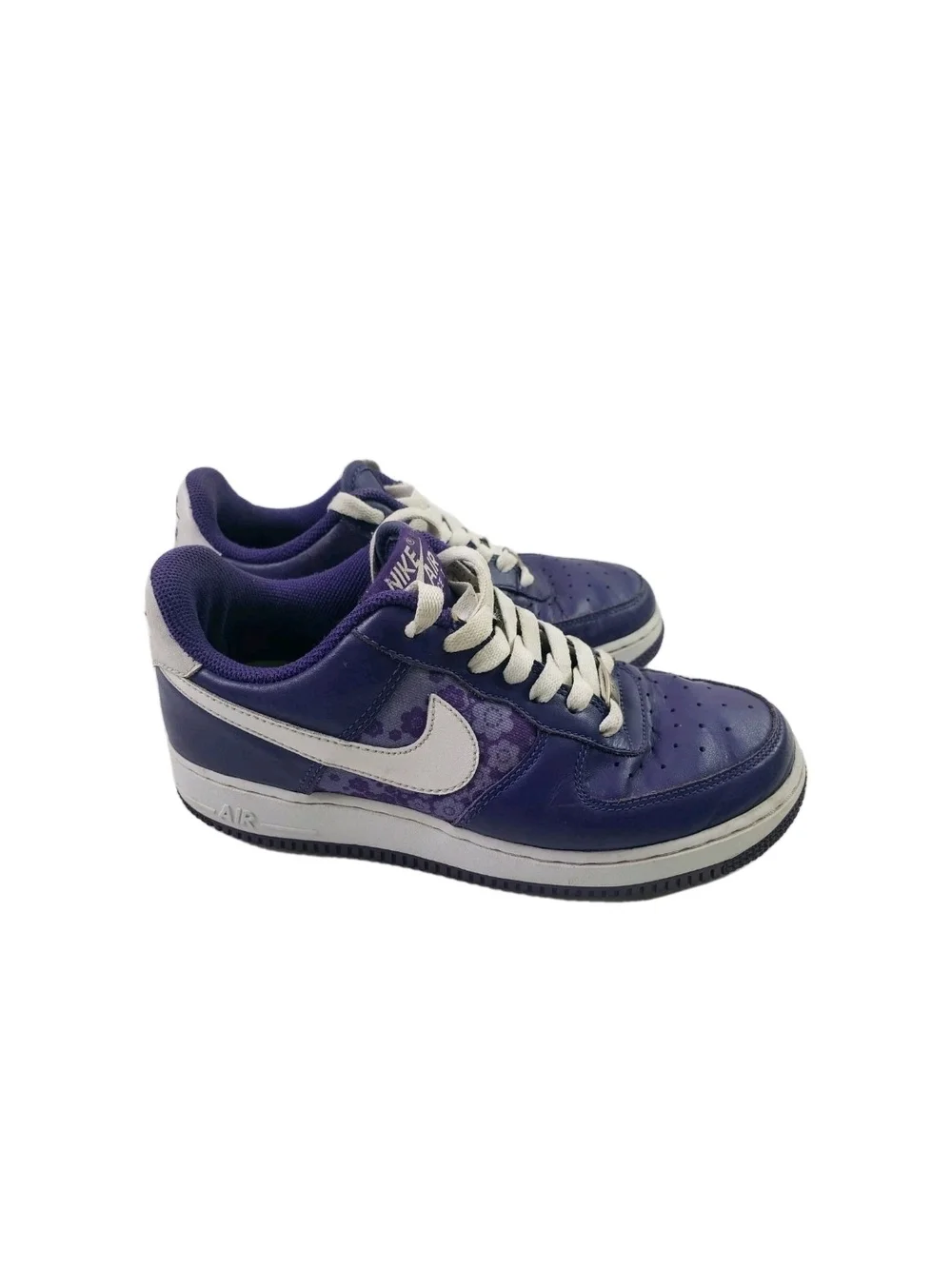 Nike Air Force 1 Purple and White Low-Top Sneakers Size 6